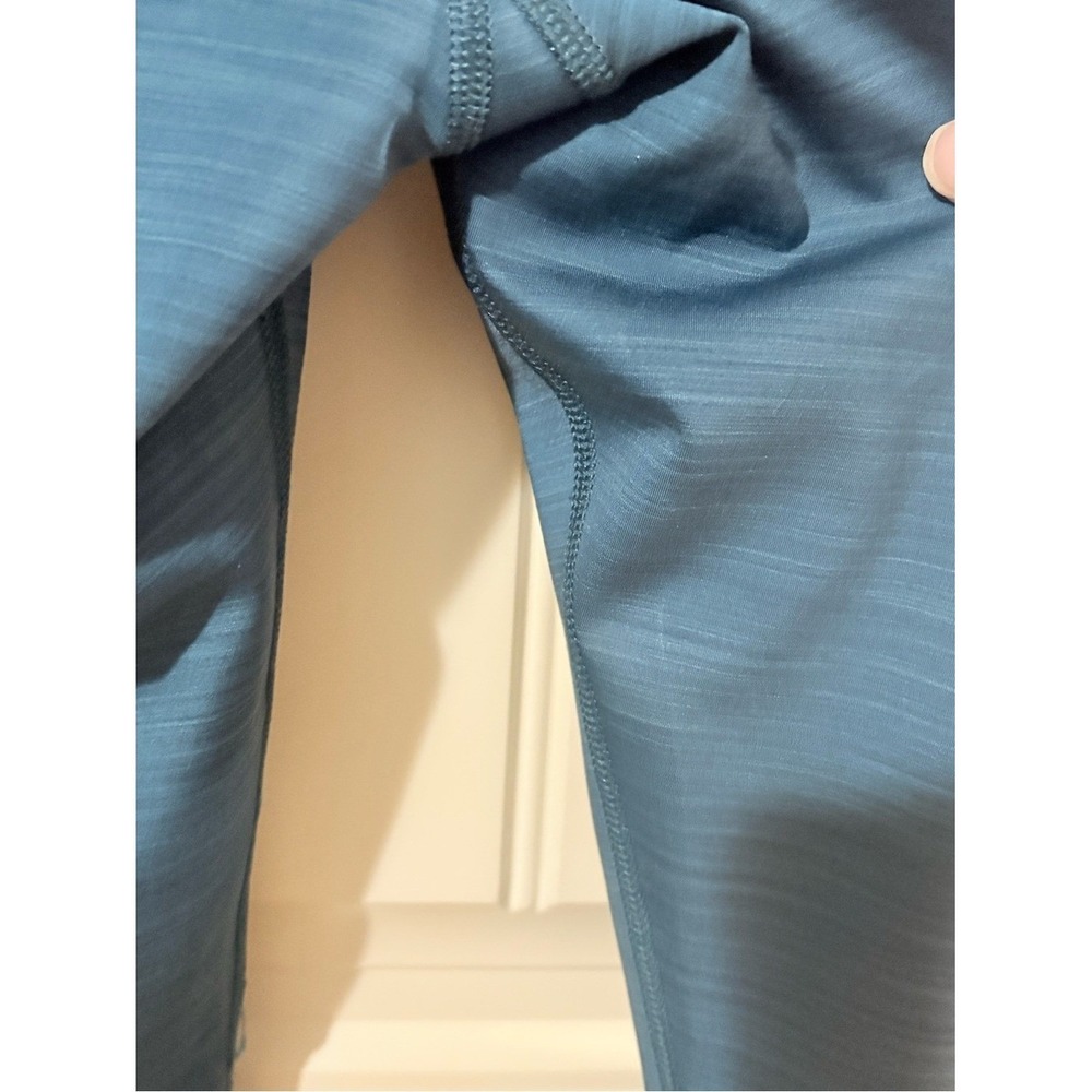 Athleta Ultimate Stash Pocket High Gear 7/8 Tight Leggings Tight Leggings - Picture 5 of 6